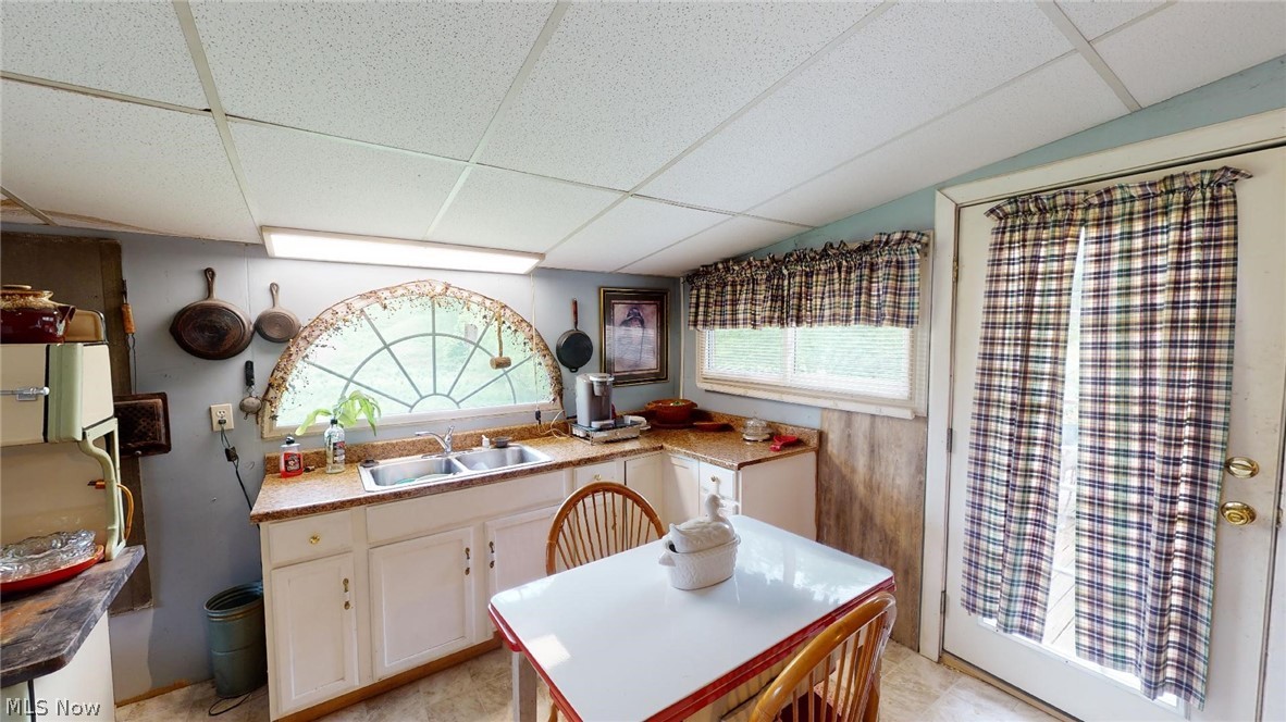 977 Liverpool Road Reedy, WV 25270 - Photo 17 of 34