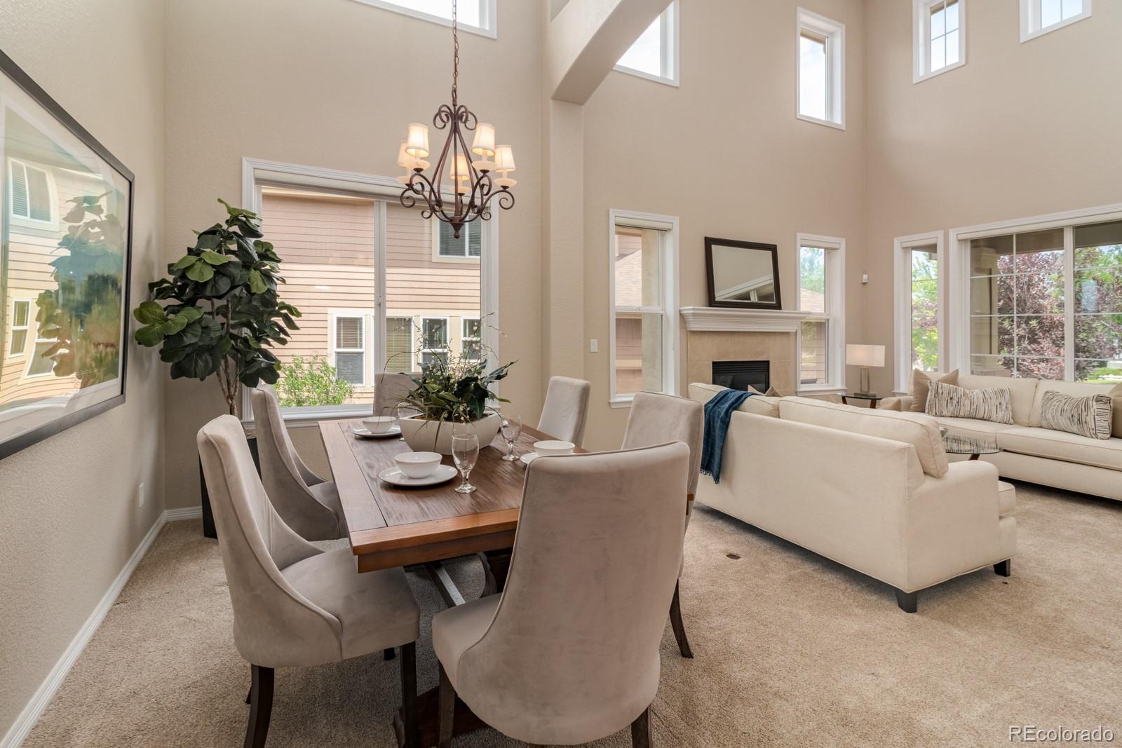 714 Ridgemont Circle Highlands Ranch, CO 80126 - Photo 8 of 40 Gallery Image 8