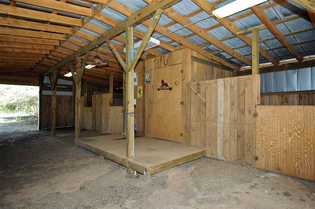 8652 Augusta Road Pelzer, SC 29669 - Photo 23 of 25