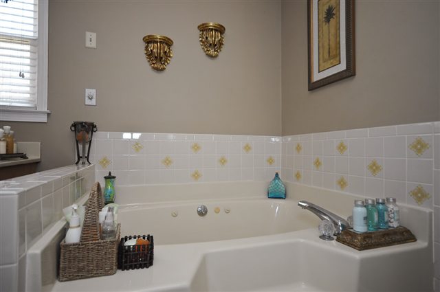 8652 Augusta Road Pelzer, SC 29669 - Photo 9 of 25