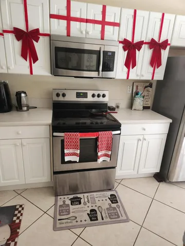$1,200 | 0 United Street, West Palm Beach, FL 33411