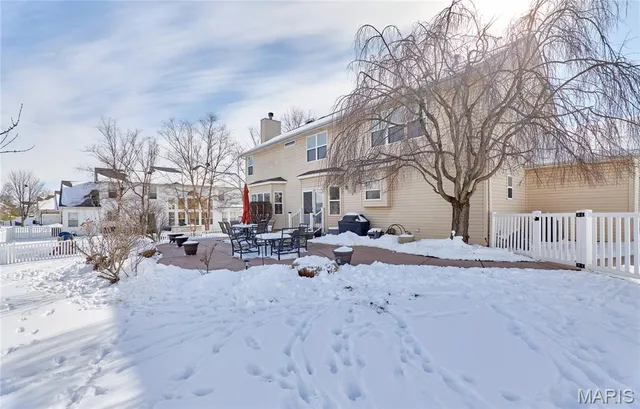 $569,900 | 7409 Heathermoor Lane, O'Fallon, MO 63368