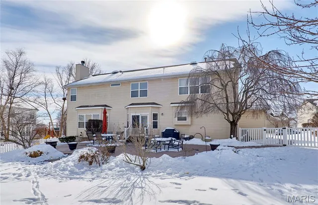 $569,900 | 7409 Heathermoor Lane, O'Fallon, MO 63368