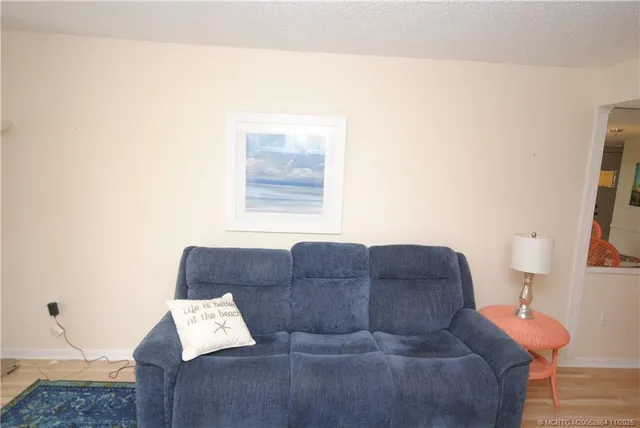 $1,800 | 5333 Southeast Miles Grant Road, Unit I104, Stuart, FL 34997