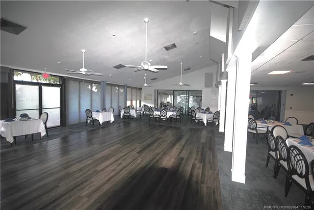 $1,800 | 5333 Southeast Miles Grant Road, Unit I104, Stuart, FL 34997