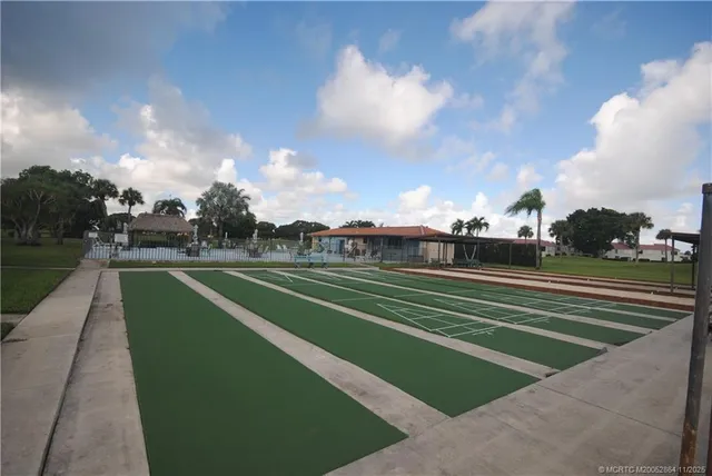 $1,800 | 5333 Southeast Miles Grant Road, Unit I104, Stuart, FL 34997