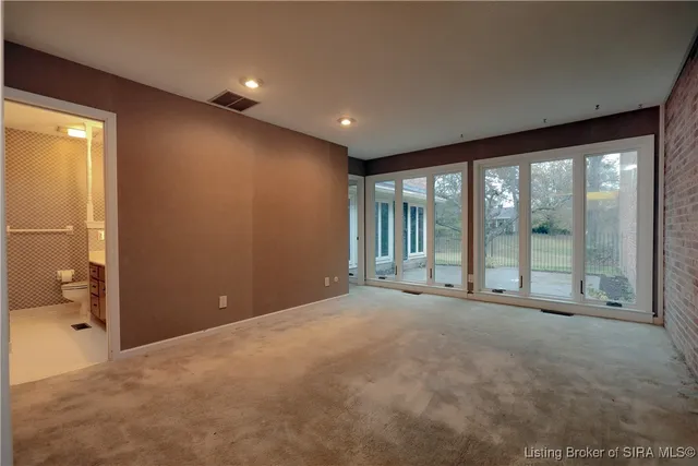 $285,000 | 13 Bellewood Court, New Albany, IN 47150