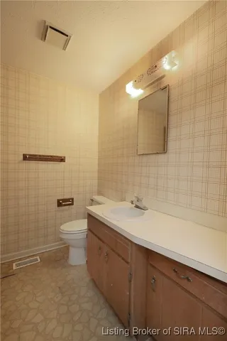 $285,000 | 13 Bellewood Court, New Albany, IN 47150