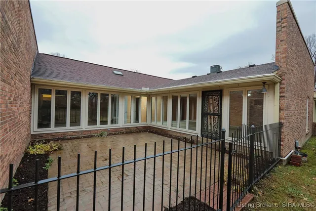 $285,000 | 13 Bellewood Court, New Albany, IN 47150