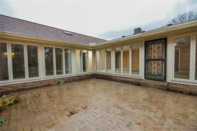 $285,000 | 13 Bellewood Court, New Albany, IN 47150