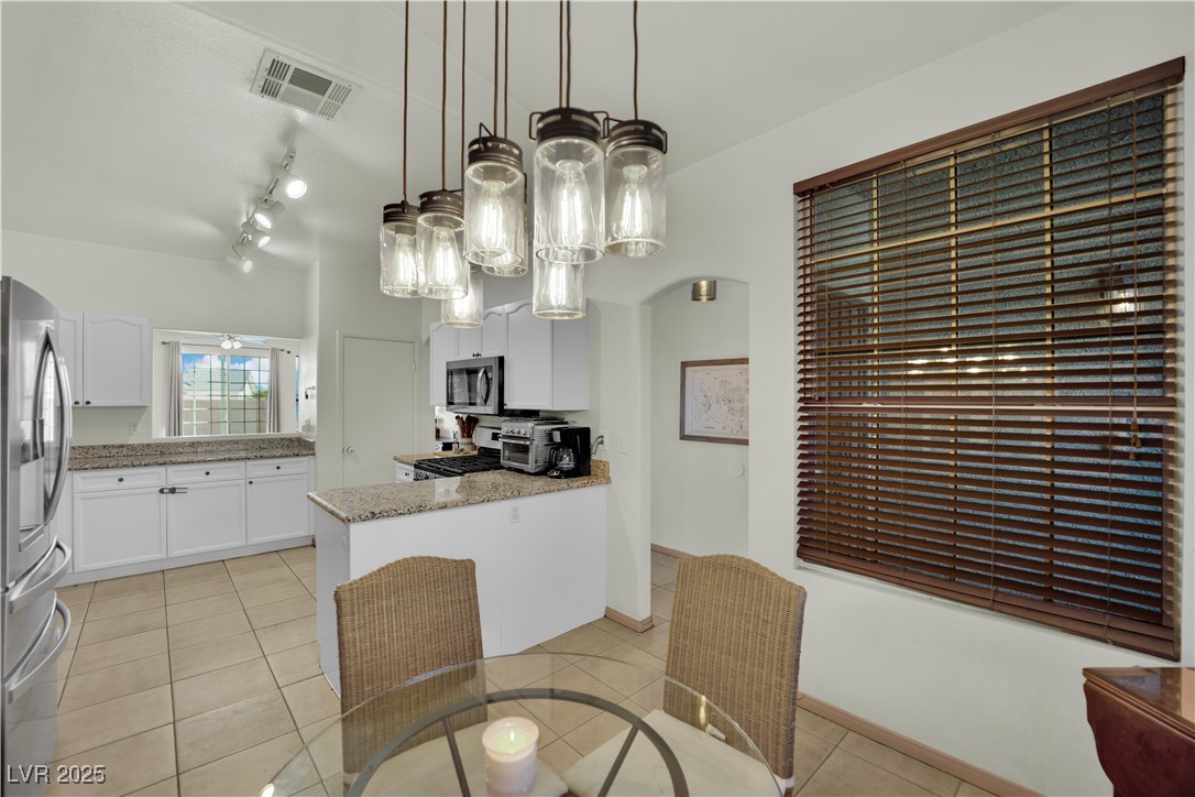 7416 Alpine Ridge Street Las Vegas, NV 89131 - Photo 13 of 29 Gallery Image 13