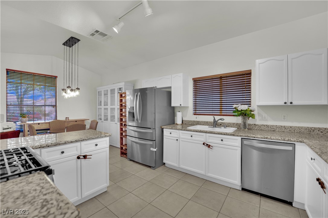 7416 Alpine Ridge Street Las Vegas, NV 89131 - Photo 3 of 29 Gallery Image 3