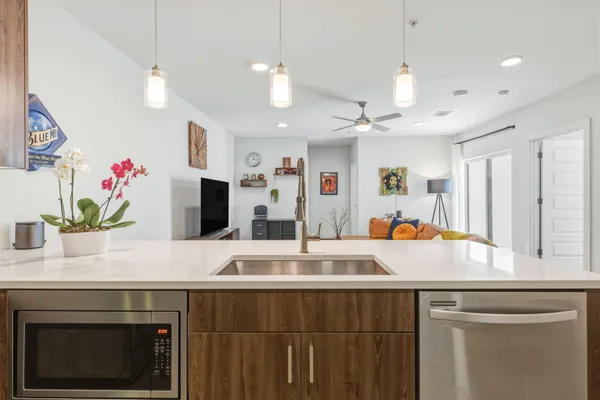 $2,770 | 2213 Poquito Street, Unit 317, Austin, TX 78722