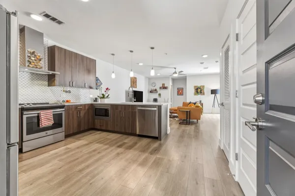 $2,770 | 2213 Poquito Street, Unit 317, Austin, TX 78722