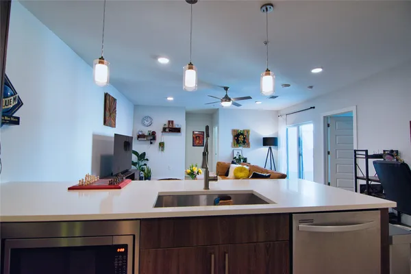 $2,770 | 2213 Poquito Street, Unit 317, Austin, TX 78722