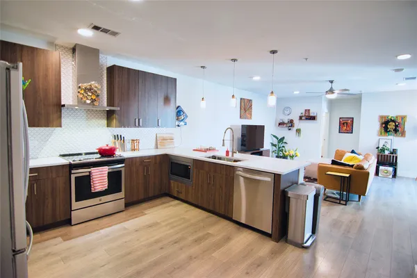 $2,770 | 2213 Poquito Street, Unit 317, Austin, TX 78722