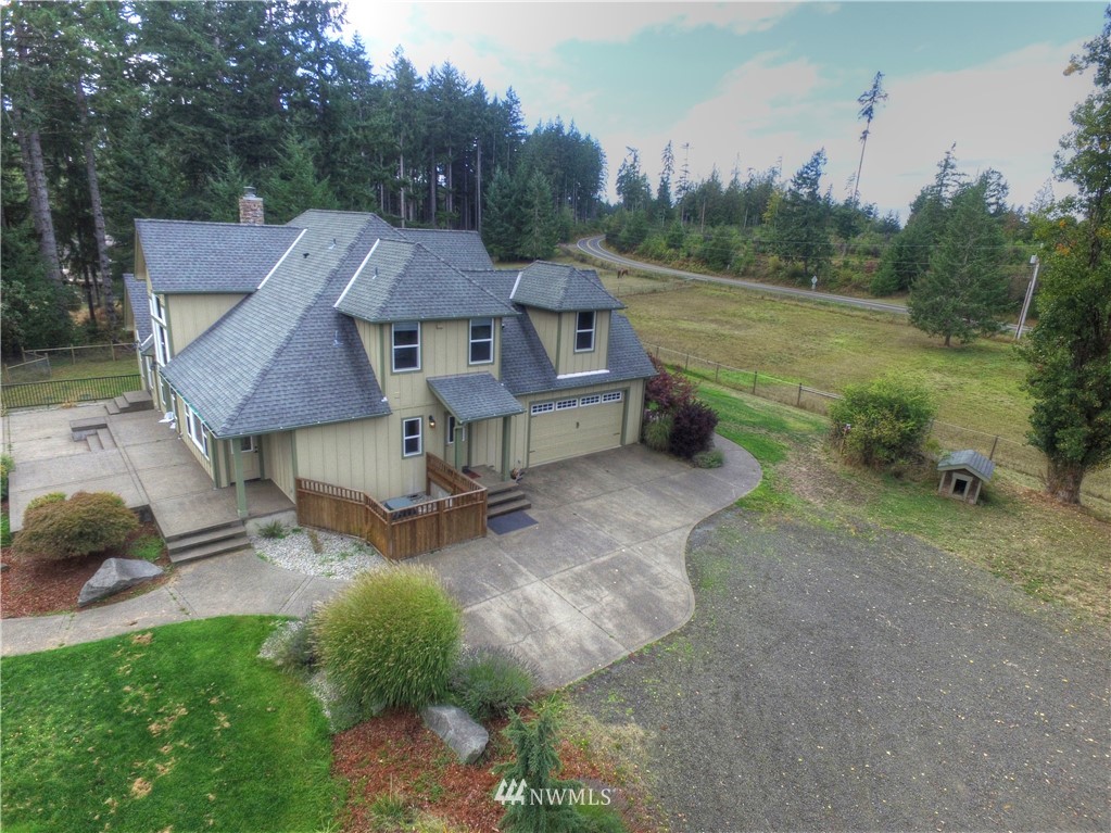 5840 Young Road Northwest Olympia, WA 98502 - Photo 2 of 25 Gallery Image 2
