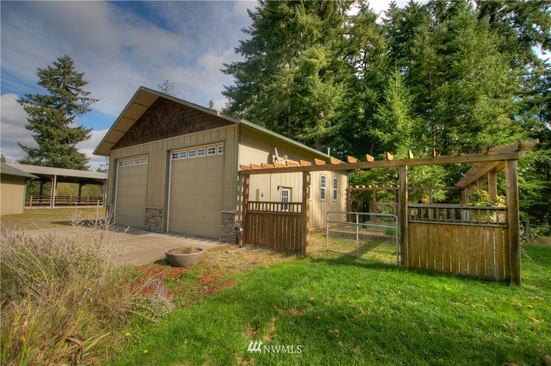 5840 Young Road Northwest Olympia, WA 98502 - Photo 22 of 25 Gallery Image 22