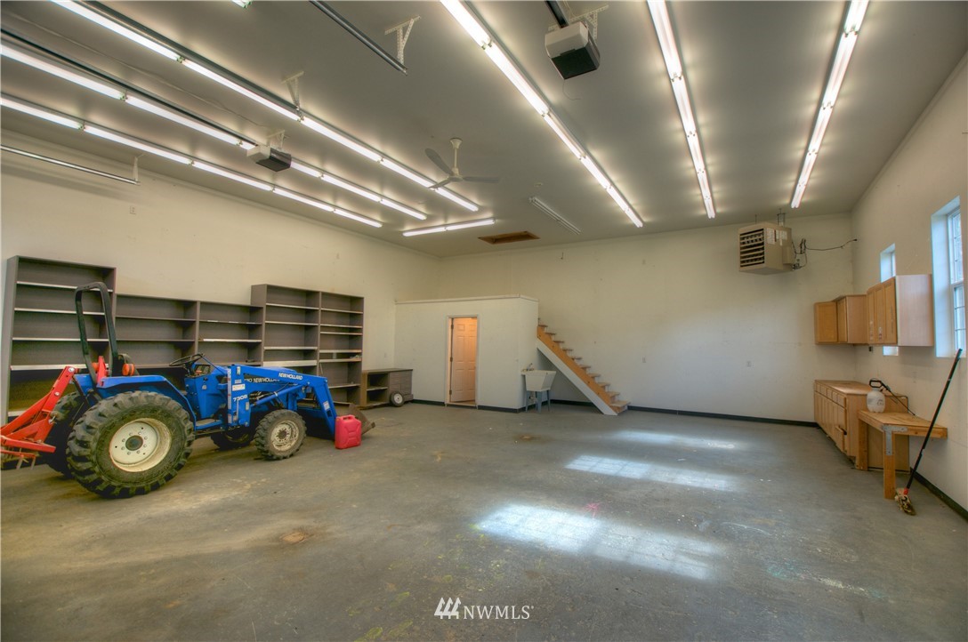5840 Young Road Northwest Olympia, WA 98502 - Photo 23 of 25 Gallery Image 23