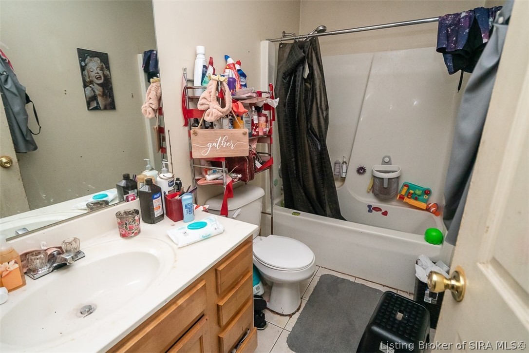 1234 Slate Run Road New Albany, IN 47150 - Photo 19 of 27 Gallery Image 19