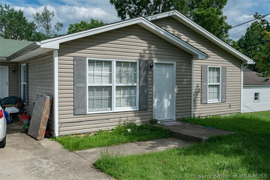 1234 Slate Run Road New Albany, IN 47150 - Photo 2 of 27 Gallery Image 2