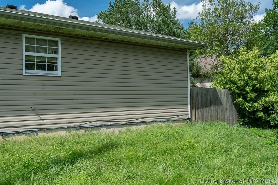 1234 Slate Run Road New Albany, IN 47150 - Photo 5 of 27 Gallery Image 5