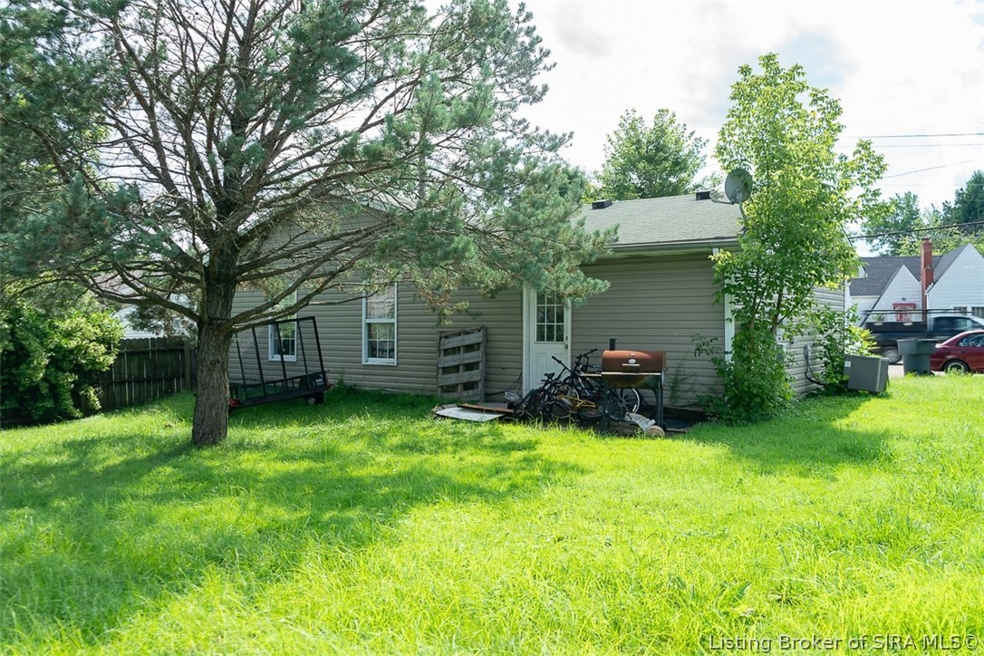 1234 Slate Run Road New Albany, IN 47150 - Photo 7 of 27 Gallery Image 7
