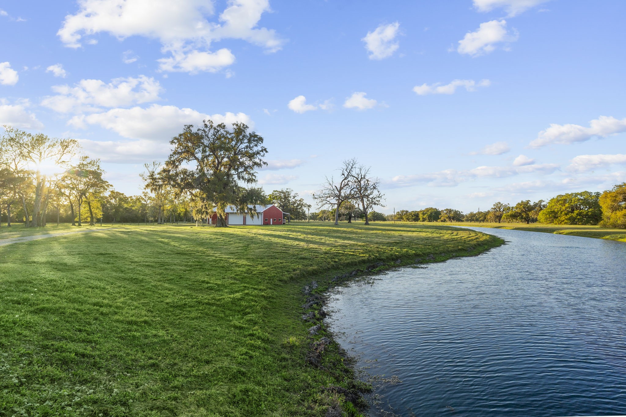 7341 County Road 27 Damon, TX 77430 - Photo 12 of 50 a view of a golf course