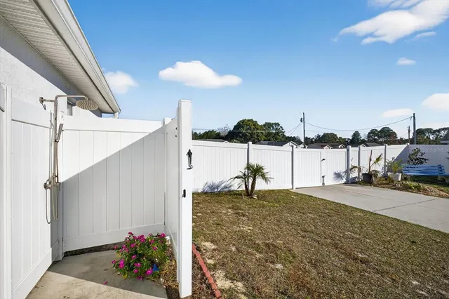 a view of a living room