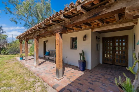 $1,475,000 | 6418 East Sunnyside Drive, Scottsdale, AZ 85254