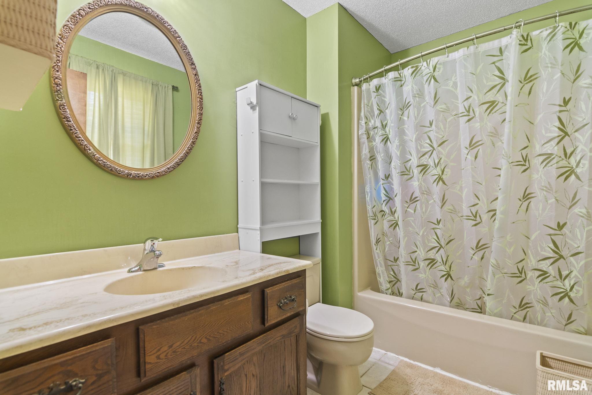 2541 Huntleigh Road Springfield, IL 62704 - Photo 24 of 37