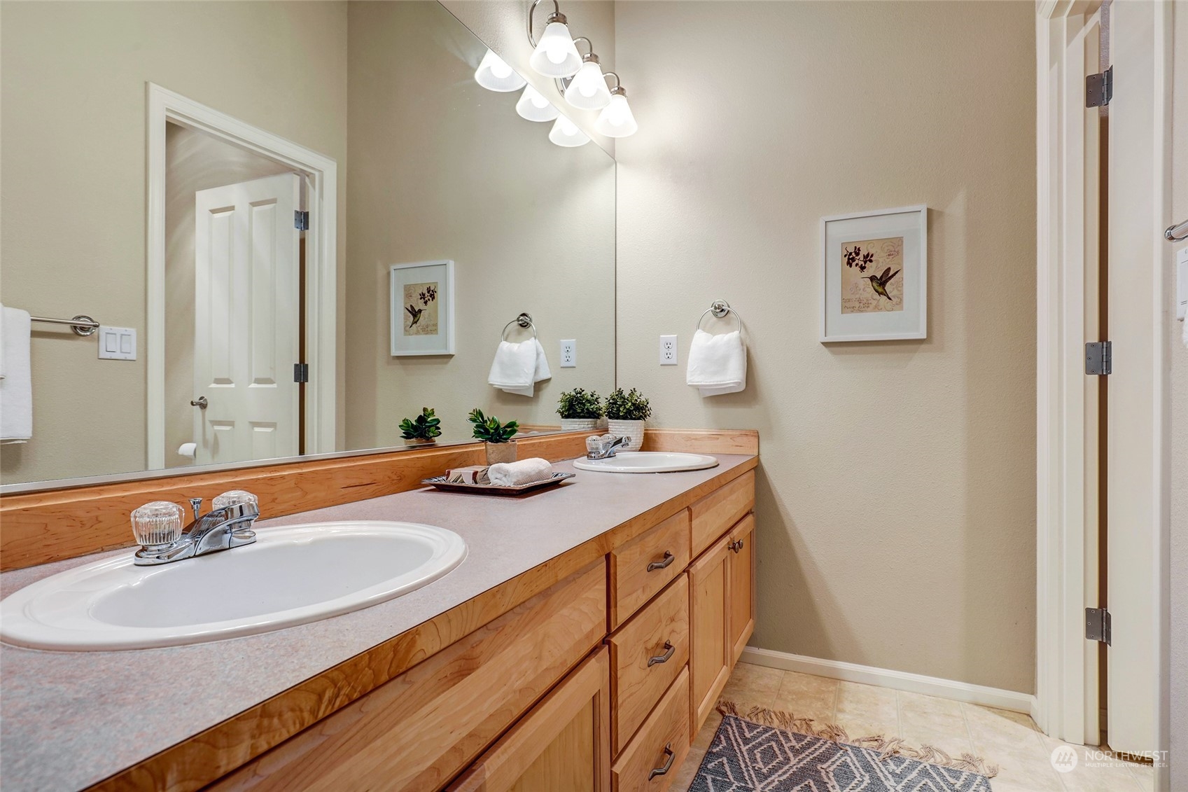 16608 Southeast 167th Street Renton, WA 98058 - Photo 31 of 38 Gallery Image 31