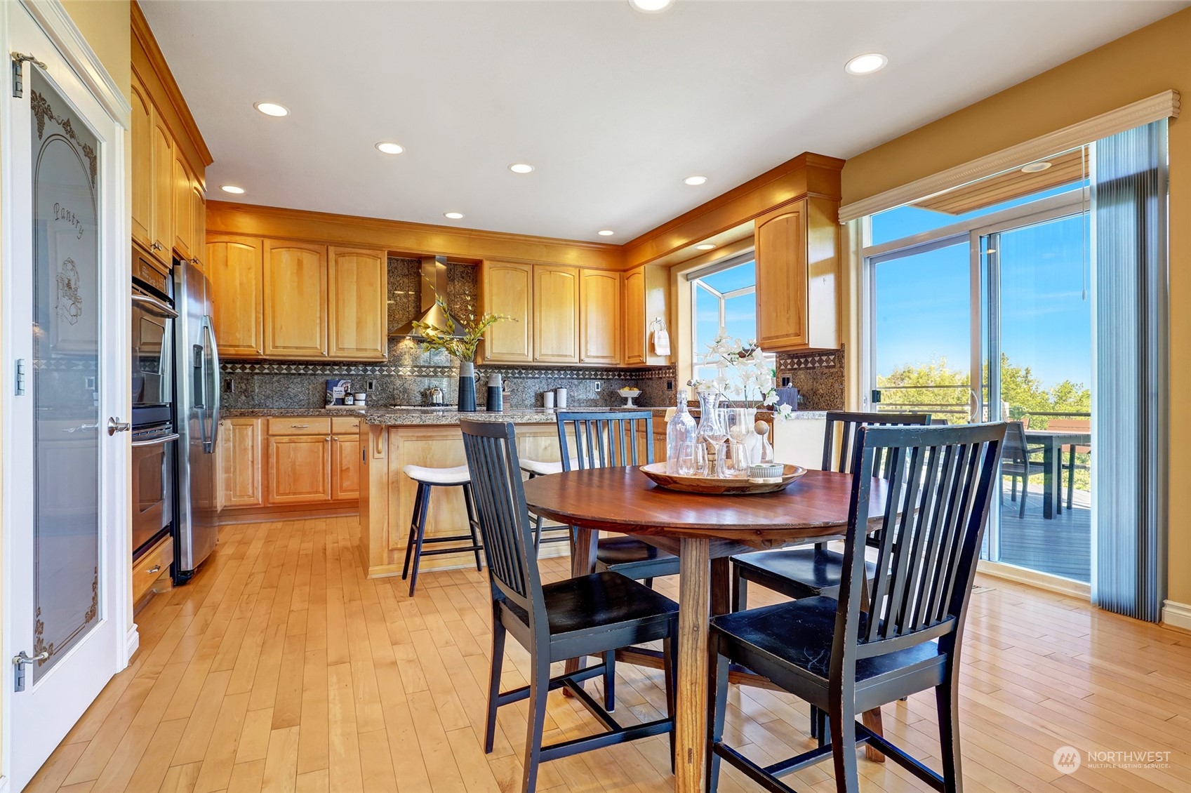 16608 Southeast 167th Street Renton, WA 98058 - Photo 5 of 38 Gallery Image 5