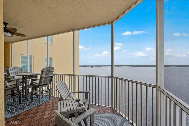 $440,000 | 2745 First Street, Unit 1306, Fort Myers, FL 33916