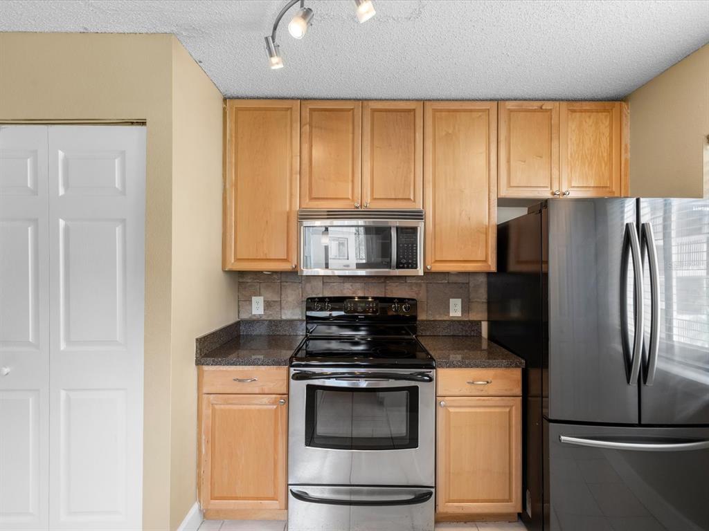 1550 South Belcher Road, Unit 421 Clearwater, FL 33764 - Photo 7 of 55