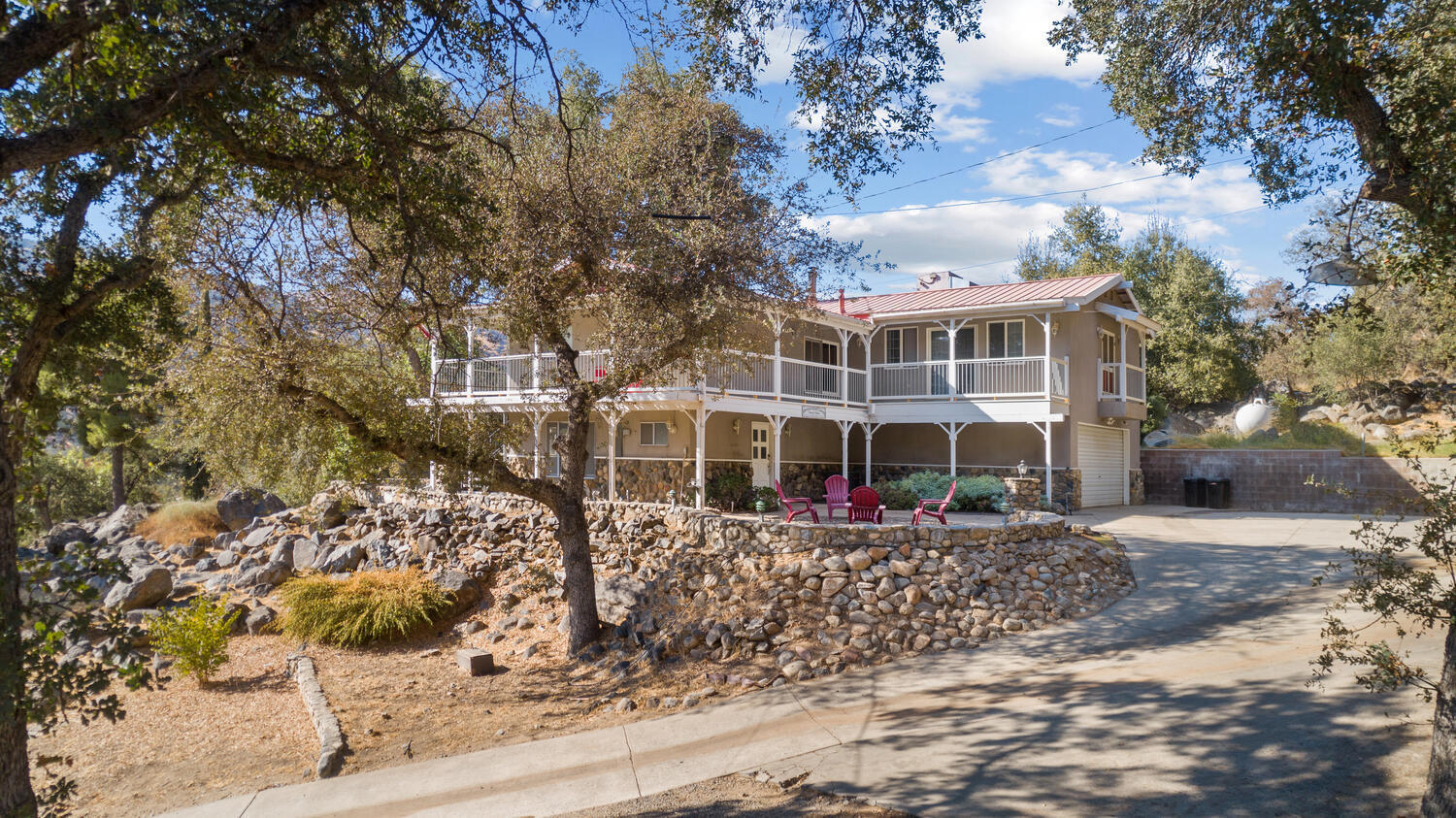 43157 Redstone Lane Three Rivers, CA 93271 - Photo 47 of 61 43157 Redstone Ln Three Rivers-large-059
