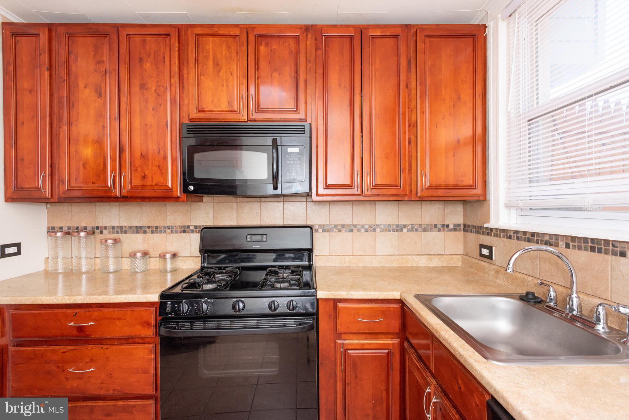 7317 Sommers Road Philadelphia, PA 19138 - Photo 31 of 79 Gallery Image 31