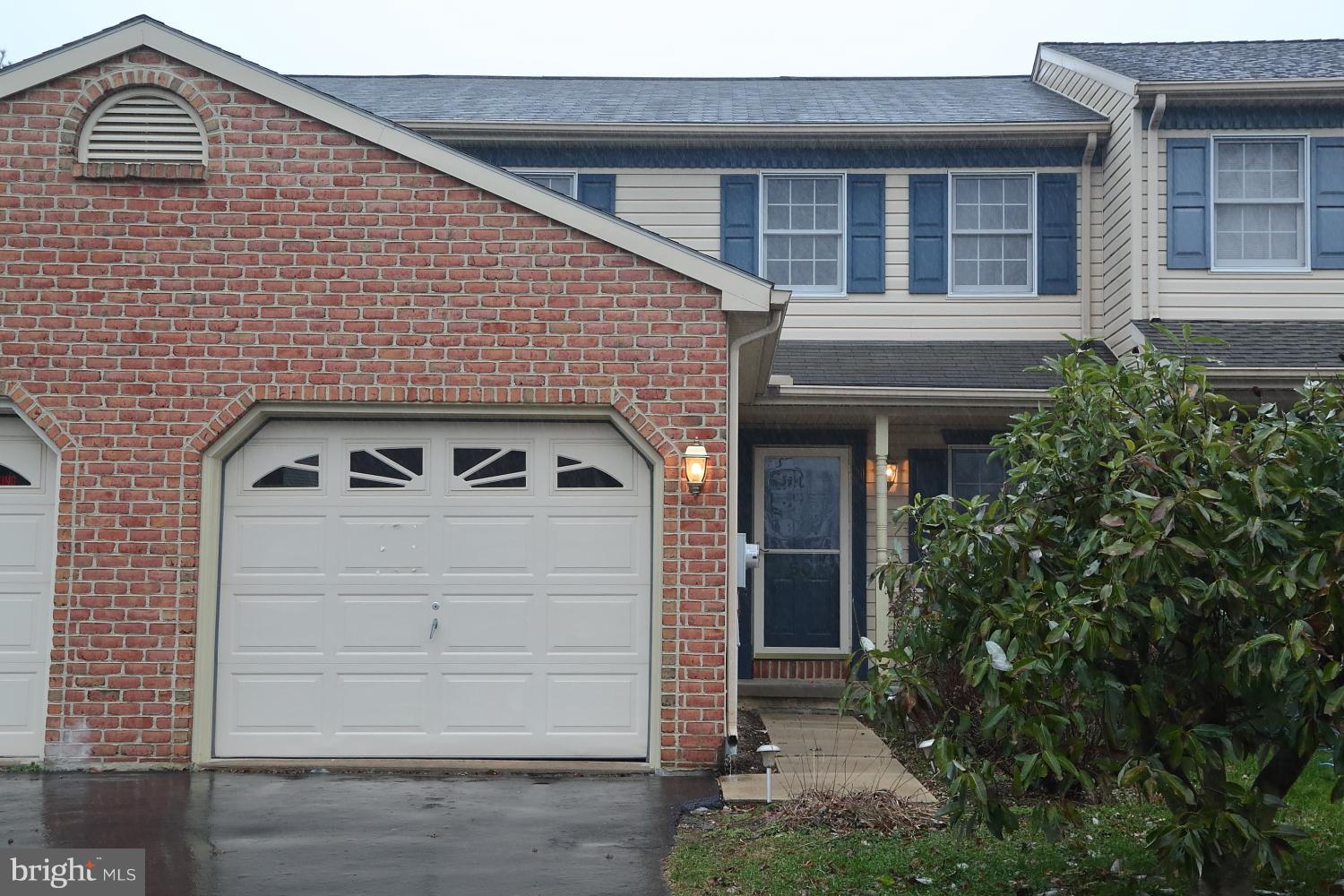 50 Winding Way Lititz, PA 17543 - Photo 2 of 21