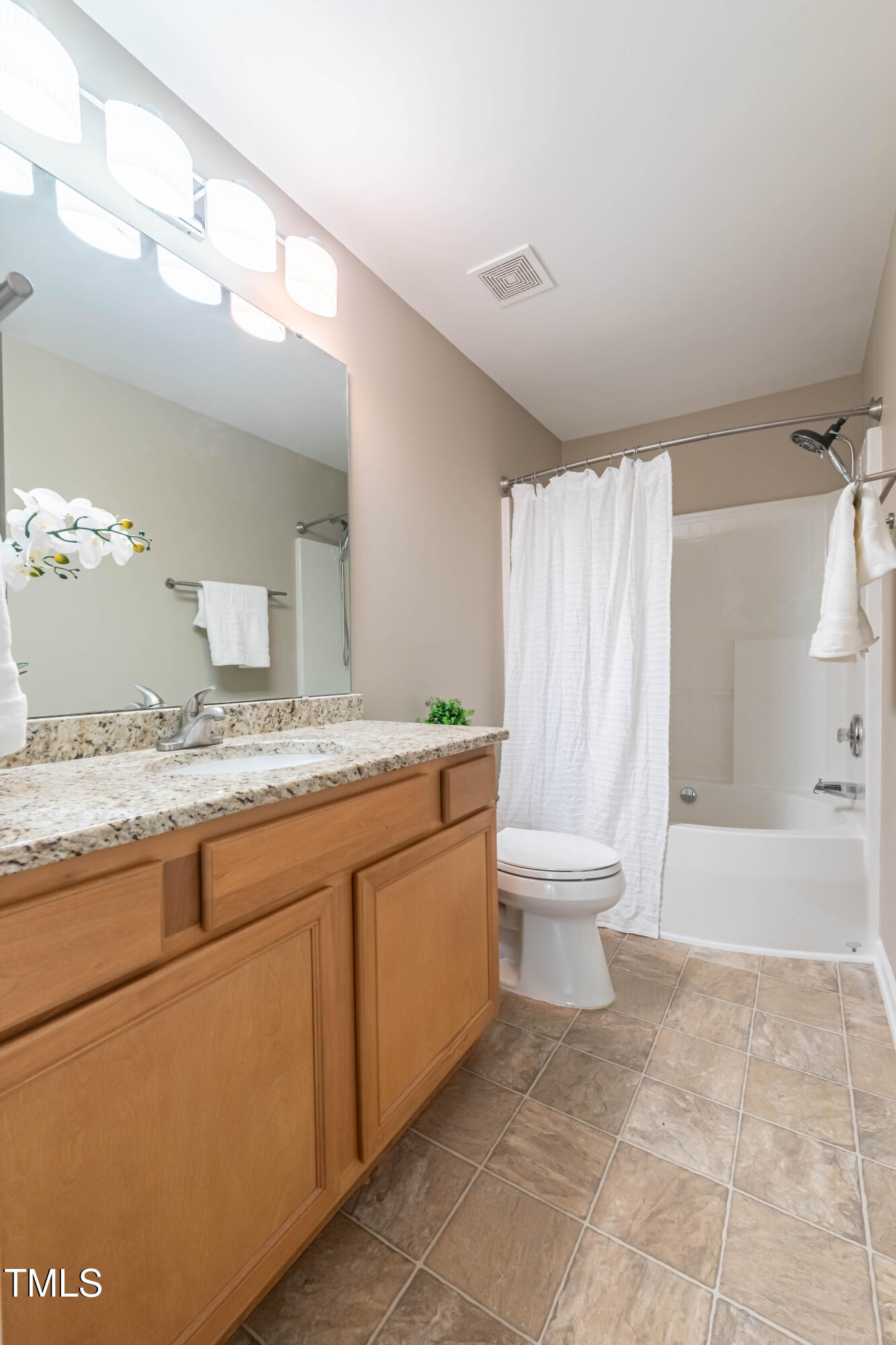 8459 Central Drive Raleigh, NC 27613 - Photo 28 of 45 2E6A6526-HDR
