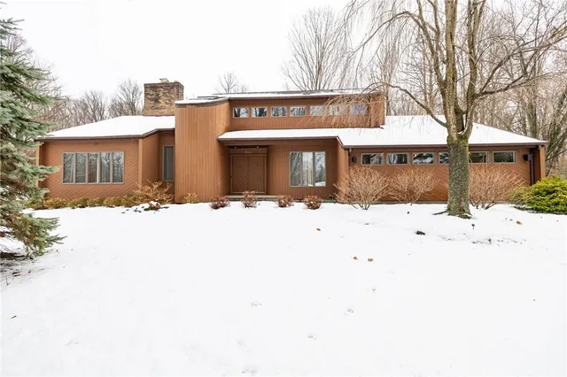 $389,777 | 342 Shadowbrook Drive, Webster, NY 14580