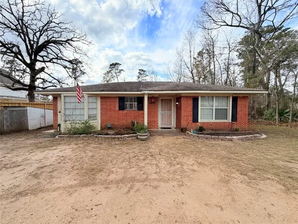 $1,650 | 14790 Cypress Drive, Conroe, TX 77302
