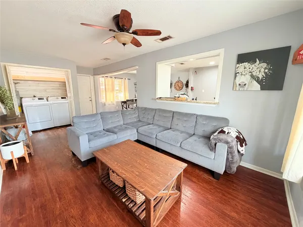 $1,650 | 14790 Cypress Drive, Conroe, TX 77302