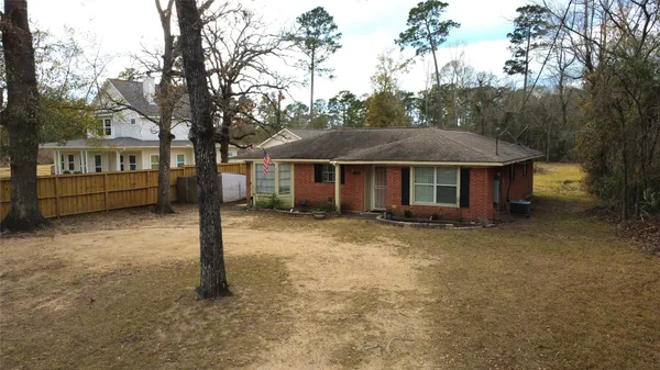 $1,650 | 14790 Cypress Drive, Conroe, TX 77302