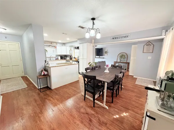 $1,650 | 14790 Cypress Drive, Conroe, TX 77302