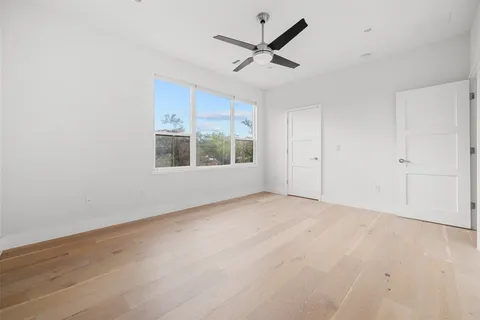 $1,625,000 | 5001 Shoal Creek Boulevard, Austin, TX 78756