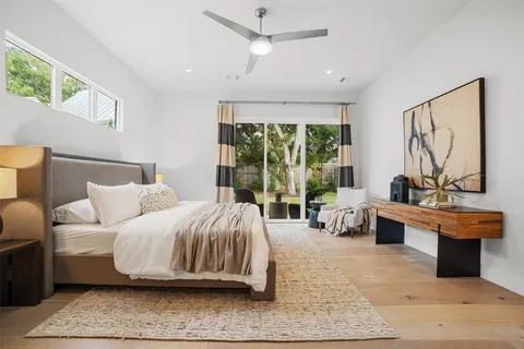 $1,625,000 | 5001 Shoal Creek Boulevard, Austin, TX 78756