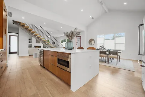 $1,625,000 | 5001 Shoal Creek Boulevard, Austin, TX 78756