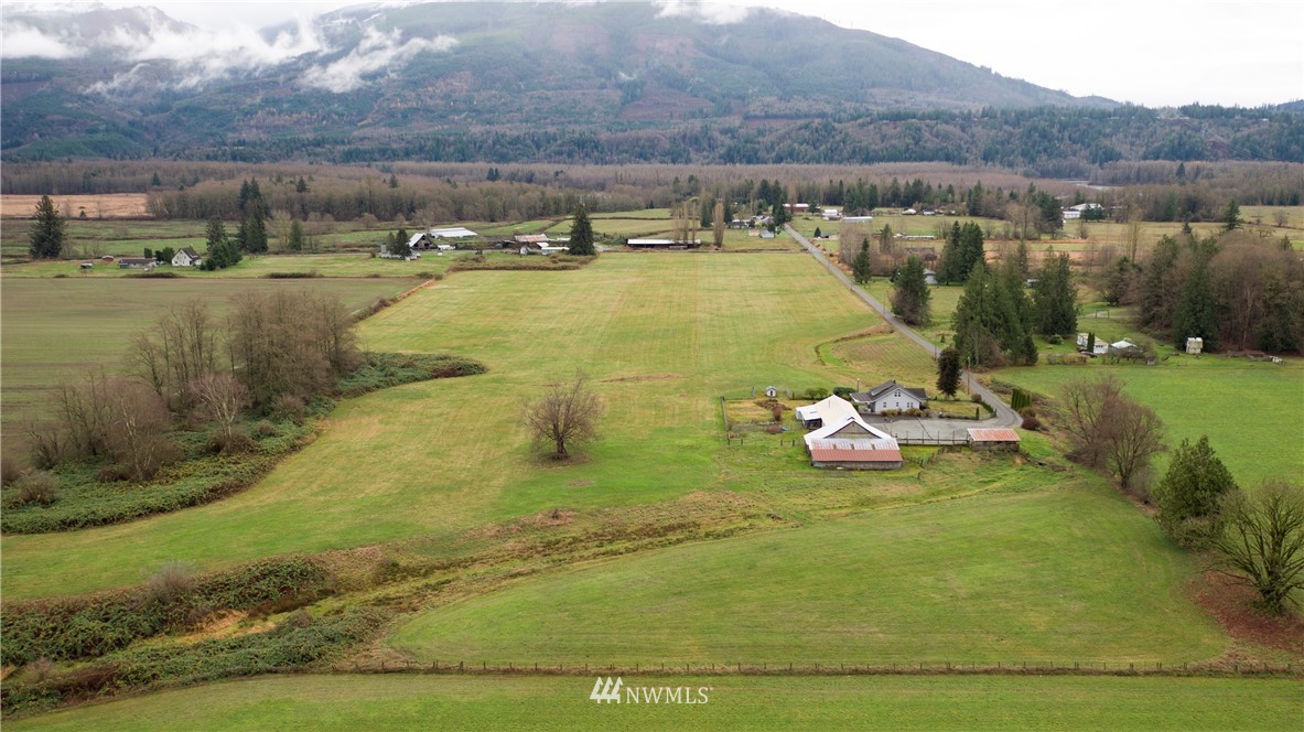 9459 Bergsted Road Sedro-Woolley, WA 98284 - Photo 1 of 23 Gallery Image 1