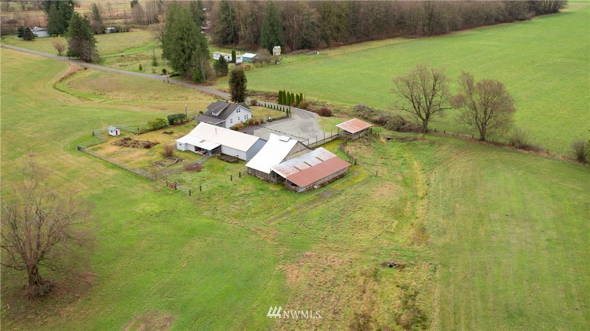 9459 Bergsted Road Sedro-Woolley, WA 98284 - Photo 5 of 23 Gallery Image 5