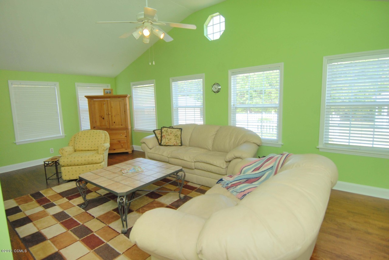 772 West Firetower Road Swansboro, NC 28584 - Photo 4 of 25 Bonus room